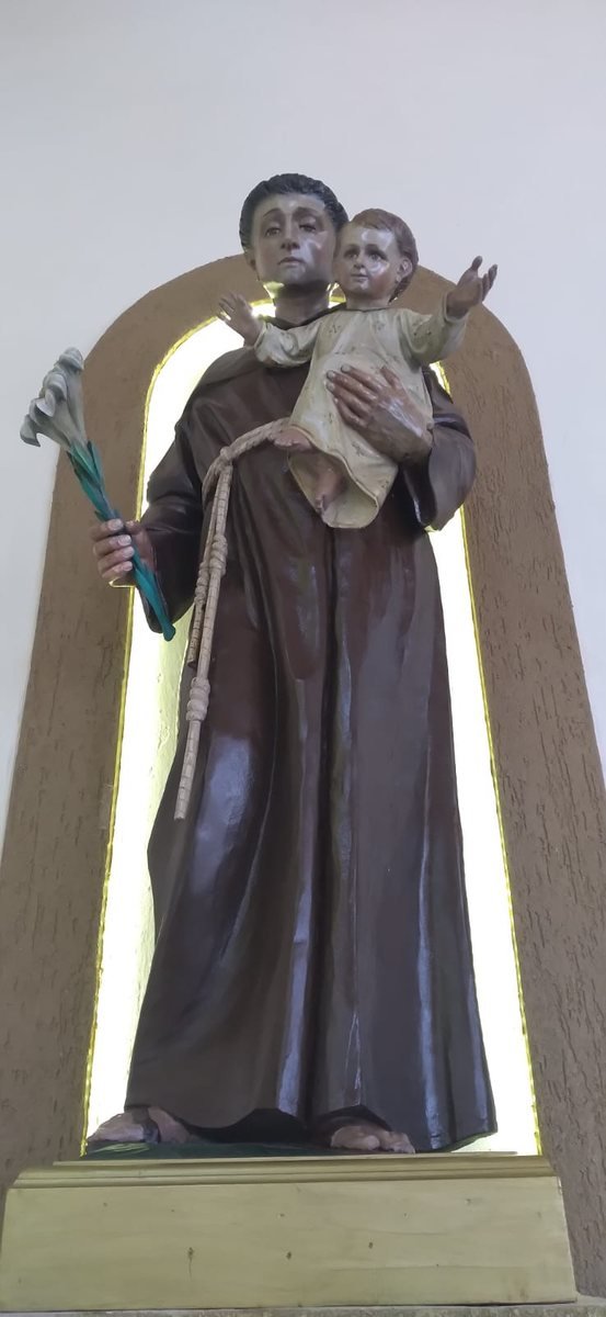Imagem de Santo Antônio com o Menino Jesus
